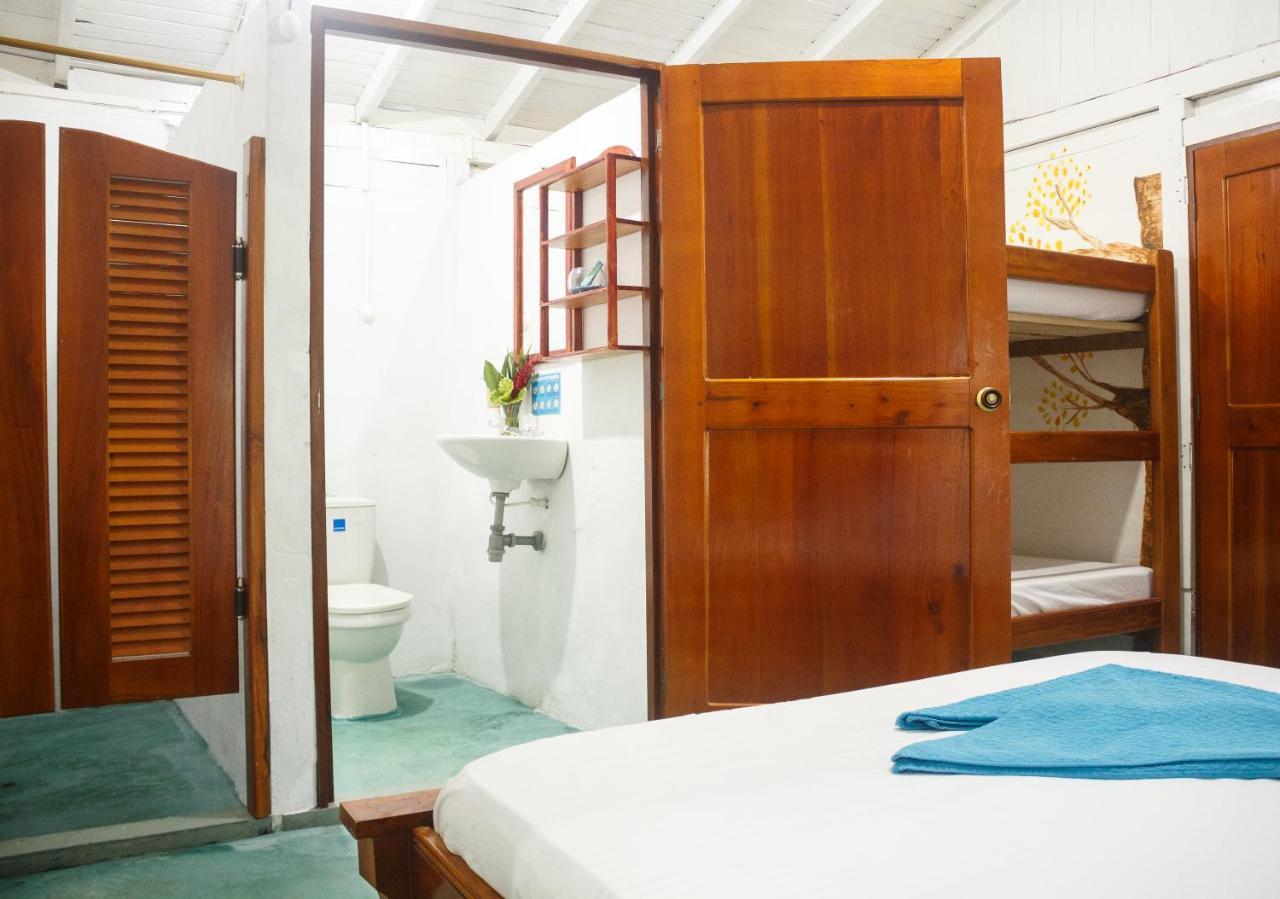 Cabanas Los Almendros Capurganá 外观 照片